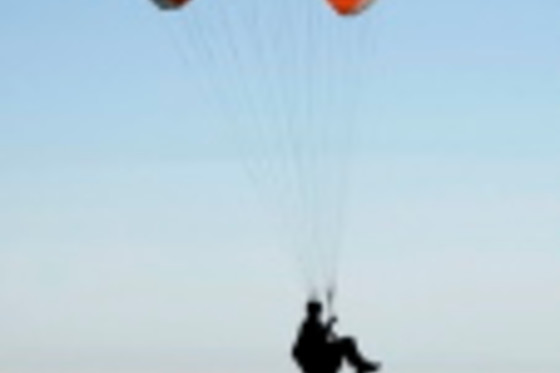 PARAPENTE VOLAR EN CASTEJÓN - photo 0