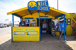Wave School
