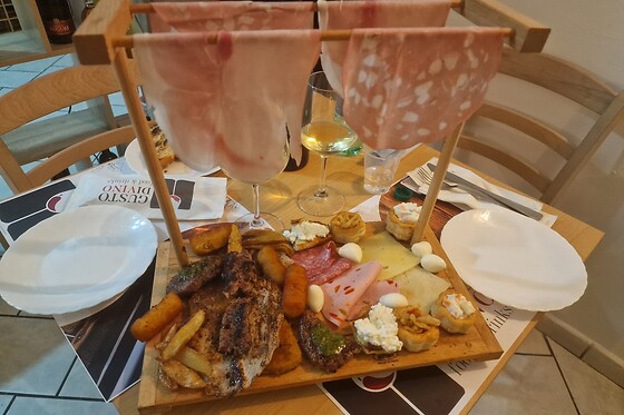 Gusto Divino - photo 0