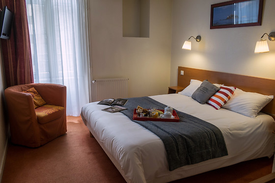 hotel du port - photo 1