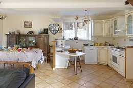 Marie France Home