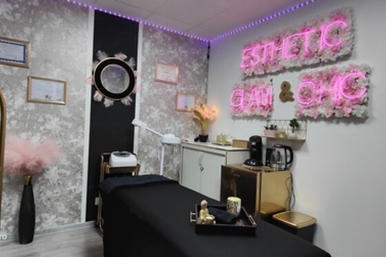 ESTHETIC GLAM & CHIC - photo 1