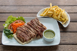 SANTA FRANCESINHA