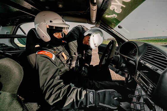 Stunt Guys - photo 1