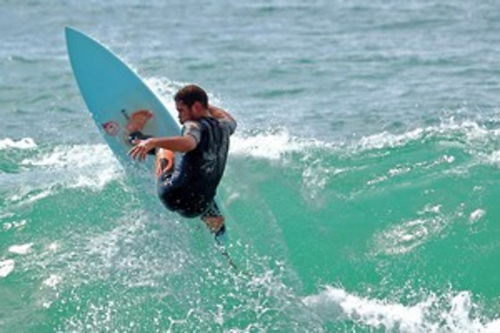 Surfing Sardine - Ecole de surf de Crozon - photo 1