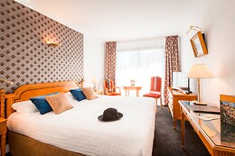 SUN RIVIERA HOTEL